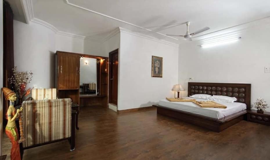 ホテル Polo Regency Sundarnagar エクステリア 写真