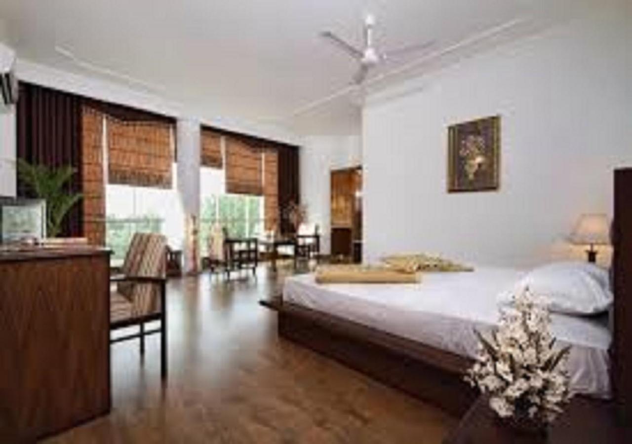 ホテル Polo Regency Sundarnagar エクステリア 写真