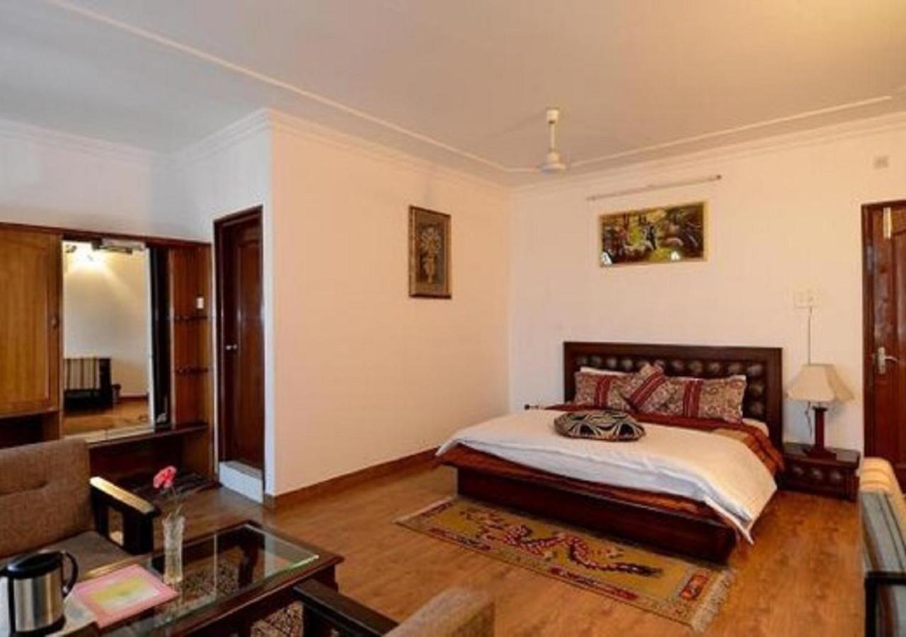 ホテル Polo Regency Sundarnagar エクステリア 写真